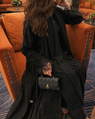 Abaya T104