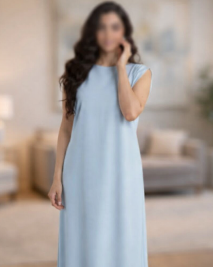 تحت العباية