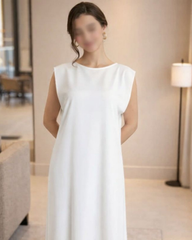 تحت العباية